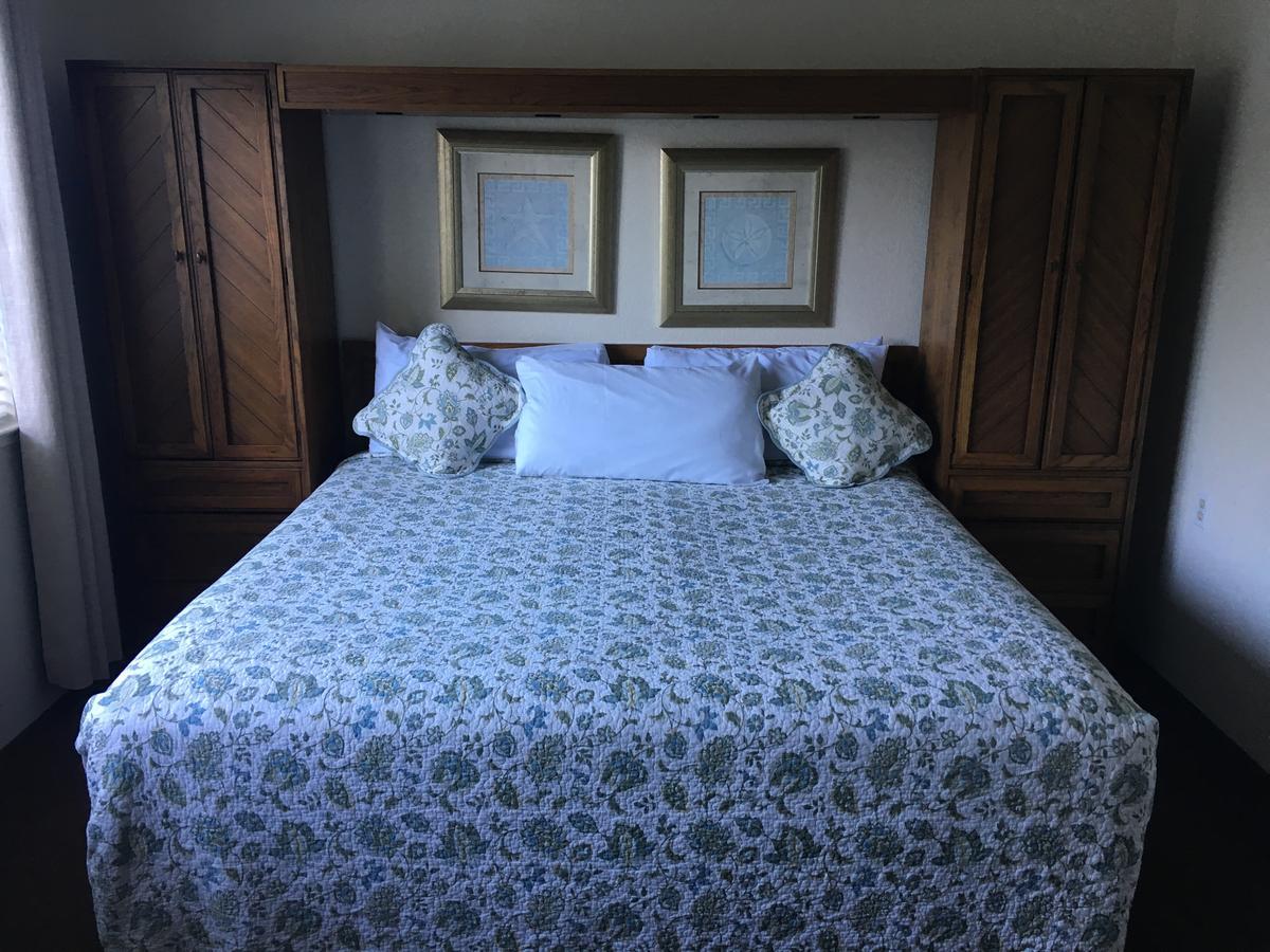 Pine Acres Lodge Pacific Grove Eksteriør billede